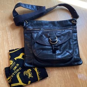 Fossil crossbody bag 10x9” leather in good condition